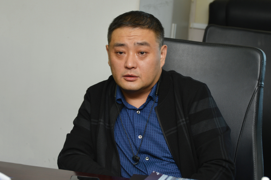 康艺网老总_老总办公室(2)
